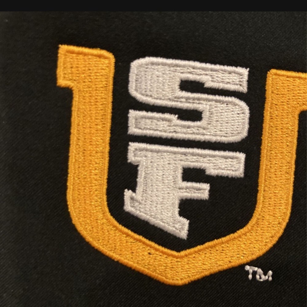 NWT Long sleeve Water/Wind Resistant USF jacket